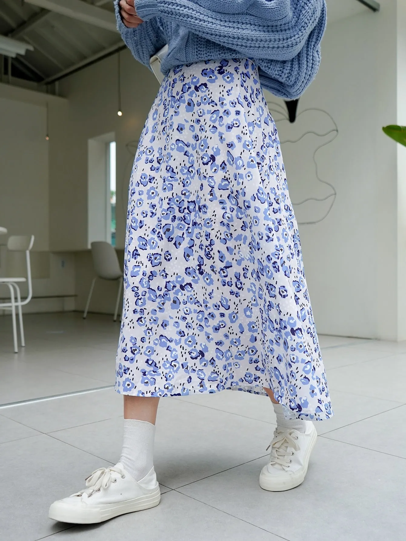 Casual All Over Print Natural Long Women Skirt