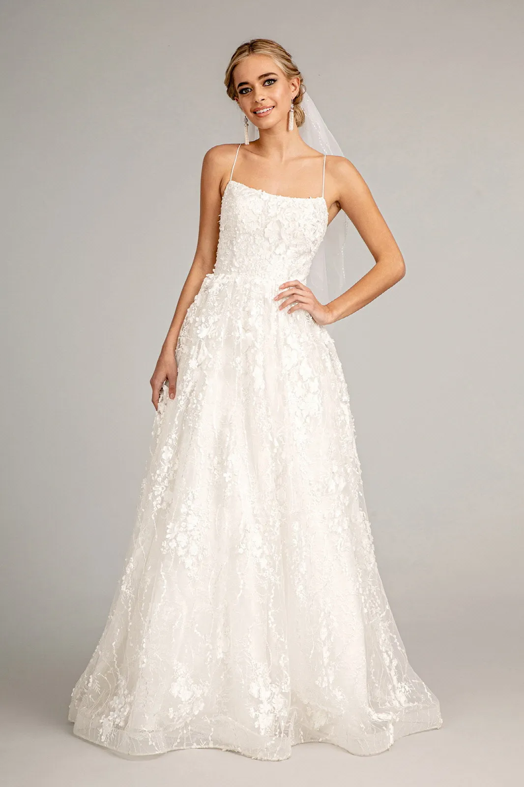 Floral Embroidered Lace-Up Mesh Wedding Gown Sweetheart Neckline GLGL1985