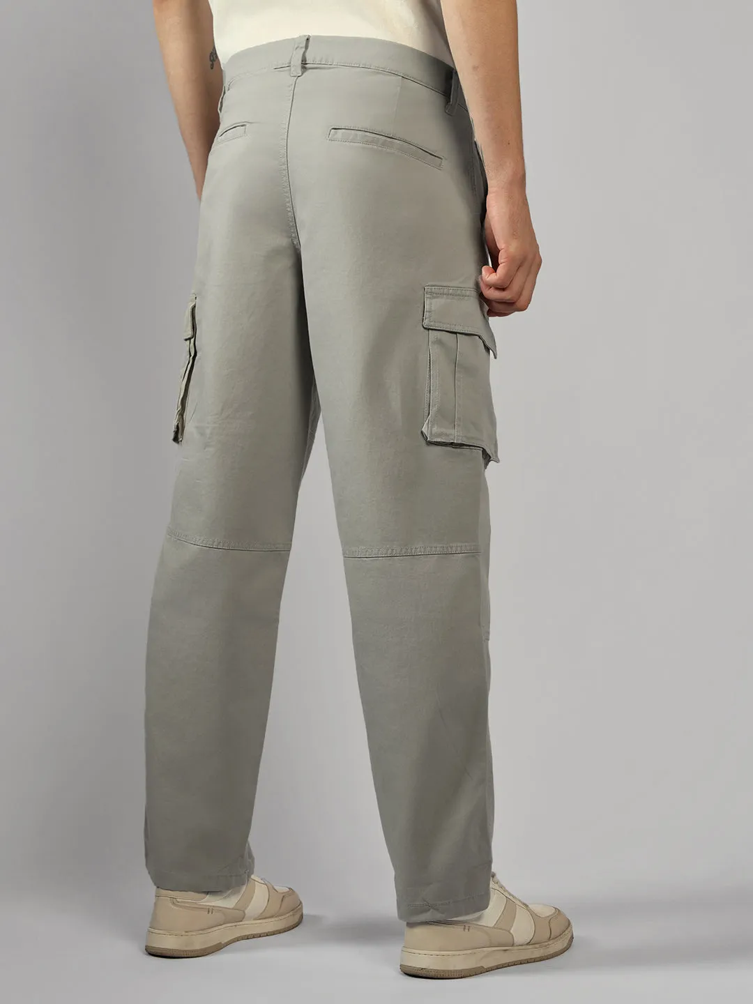 Men's Grey Solid Relaxed Fit Cargos