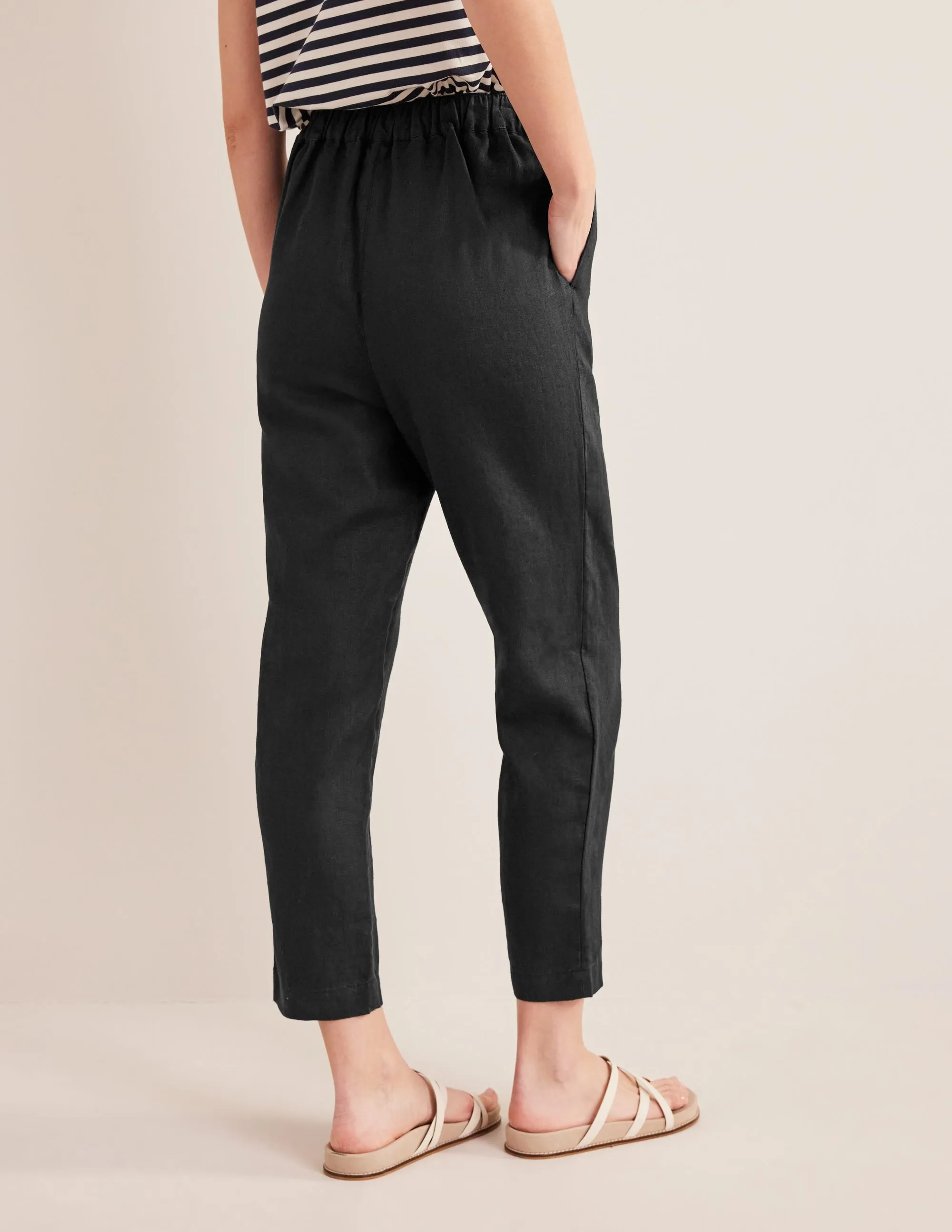 Relaxed Linen Pull On Trousers-Black