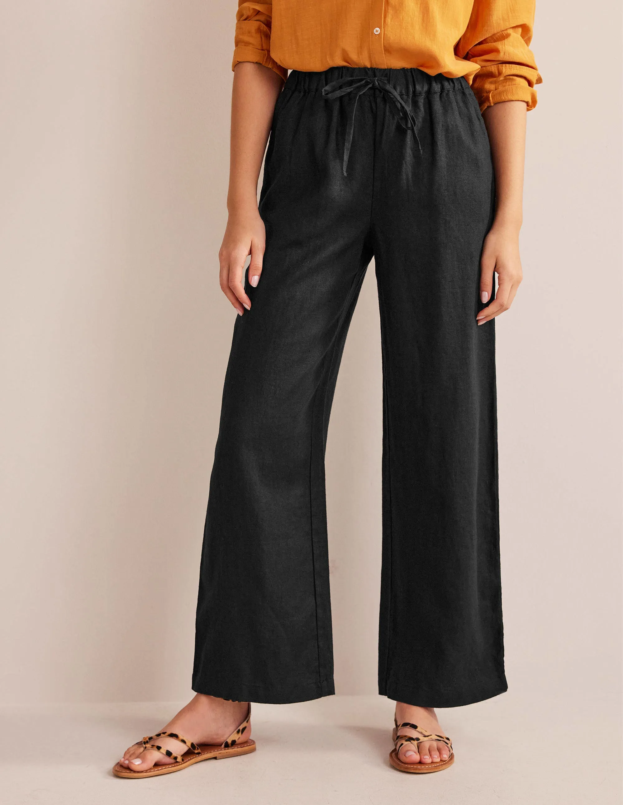 Relaxed Pull-on Linen Trousers-Black