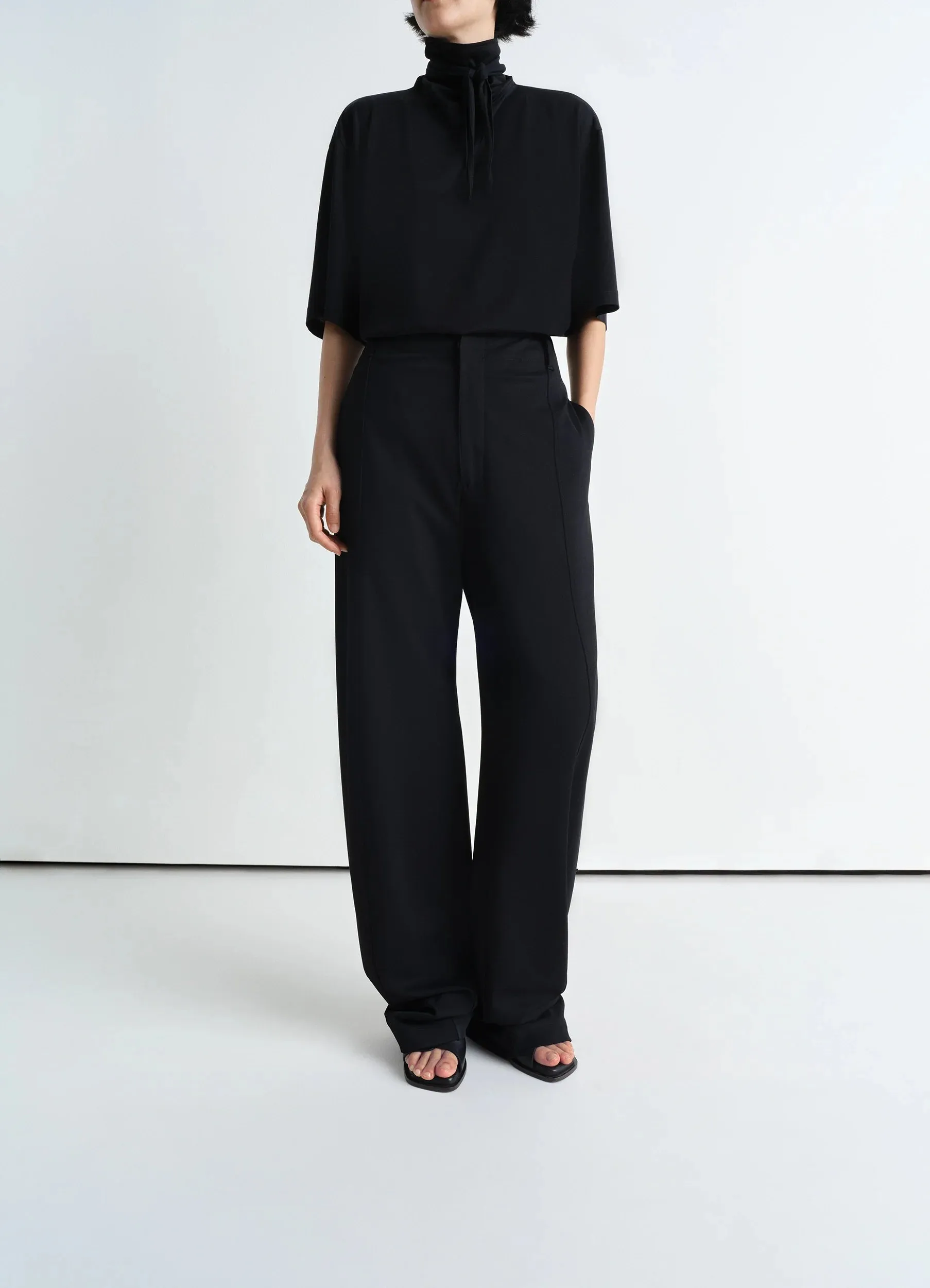 RELAXED VOLUME PANTS