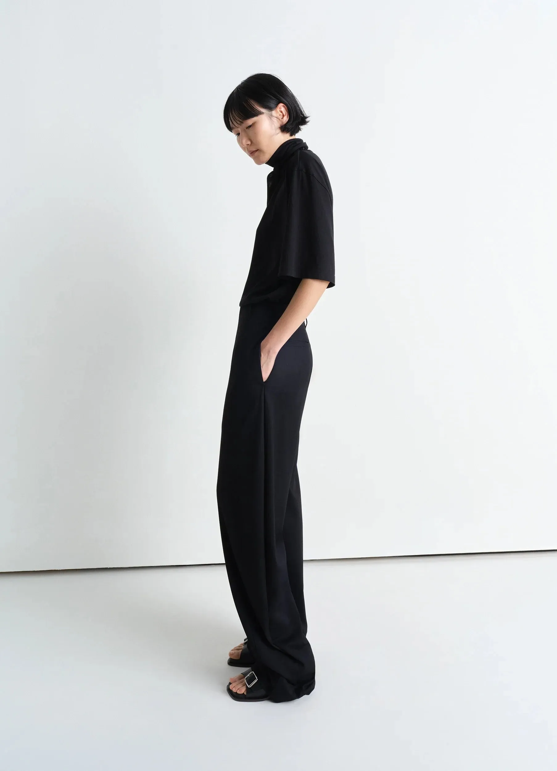 RELAXED VOLUME PANTS