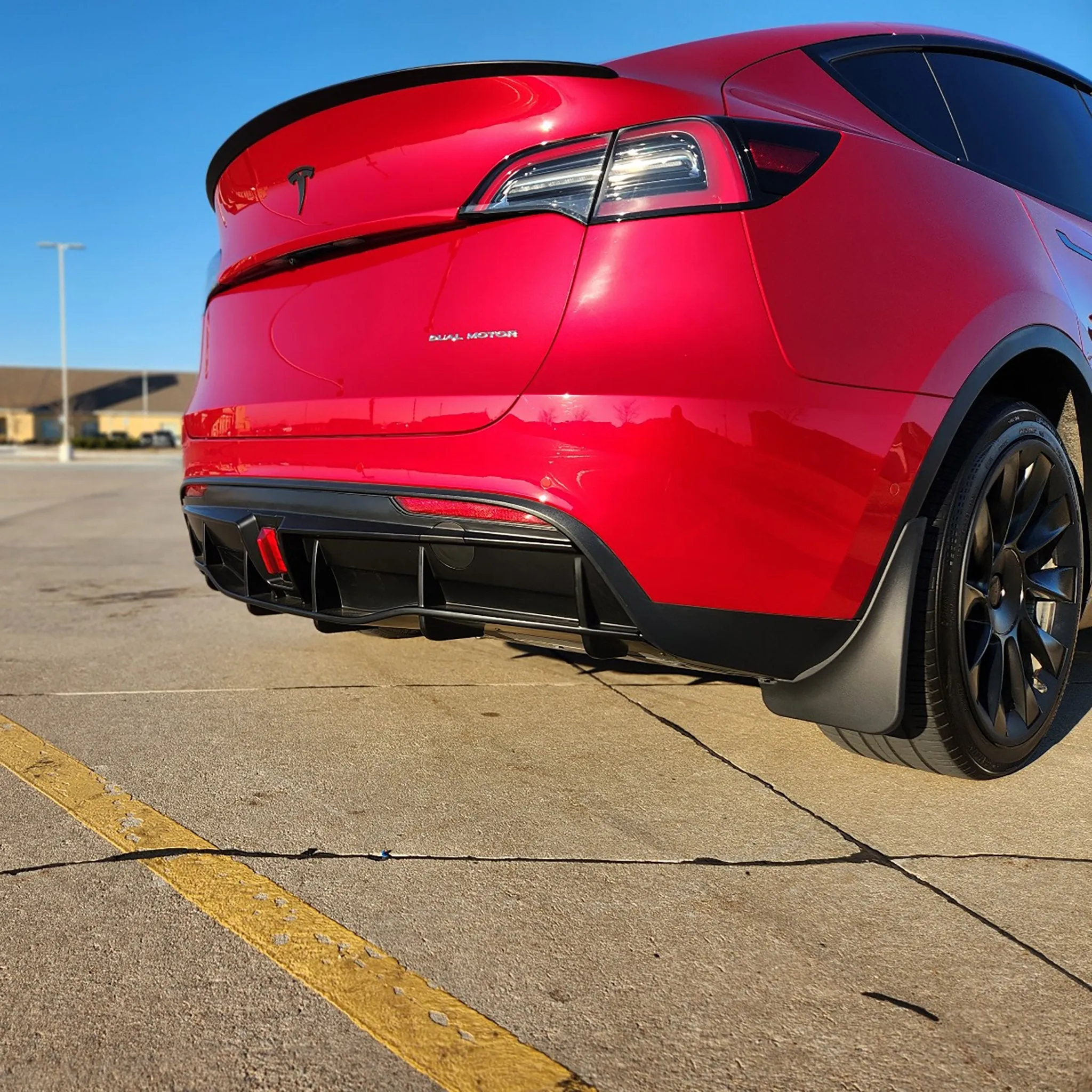 Tesla Model Y/3 Rear Diffuser Bumper Lip with LED Brake Light