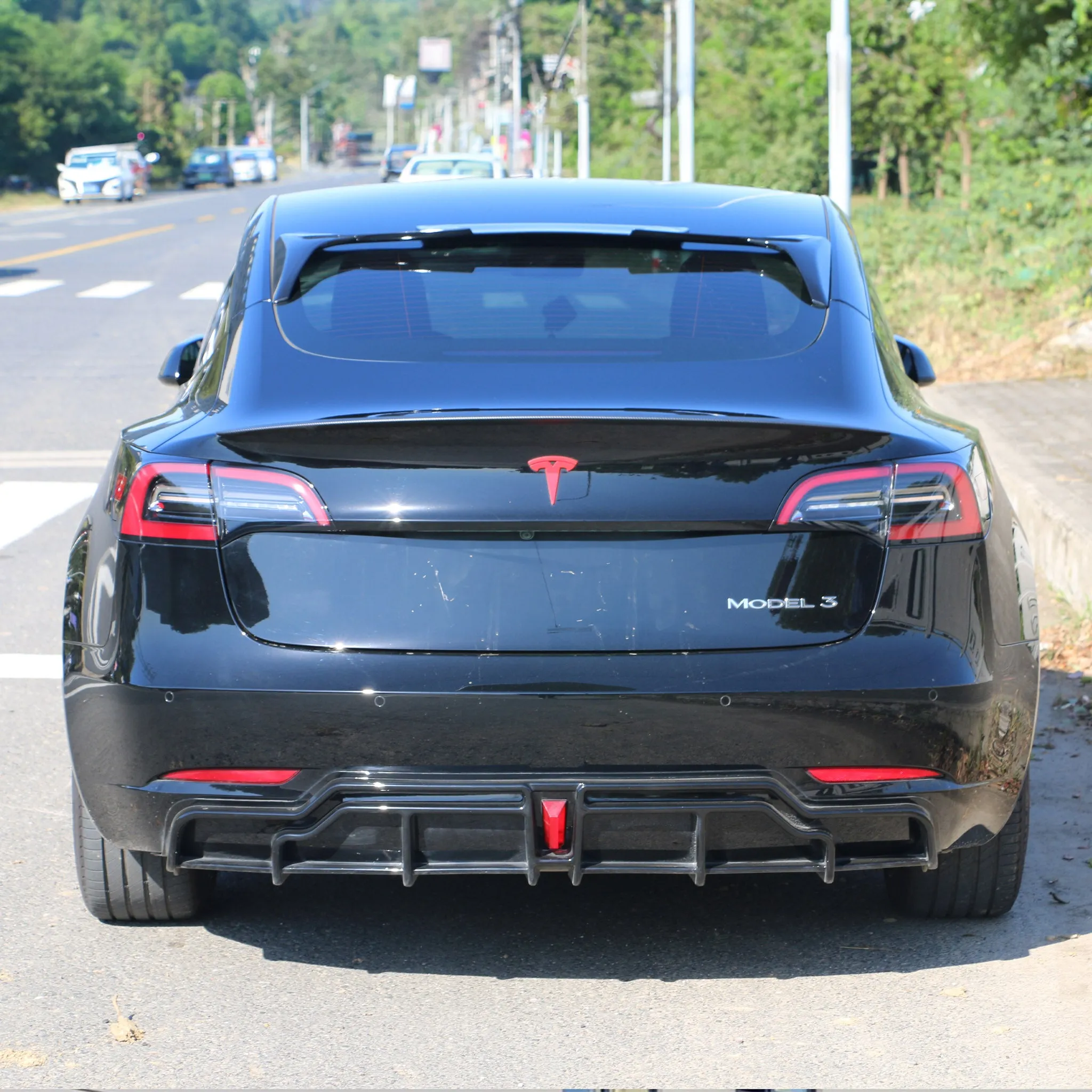 Tesla Model Y/3 Rear Diffuser Bumper Lip with LED Brake Light