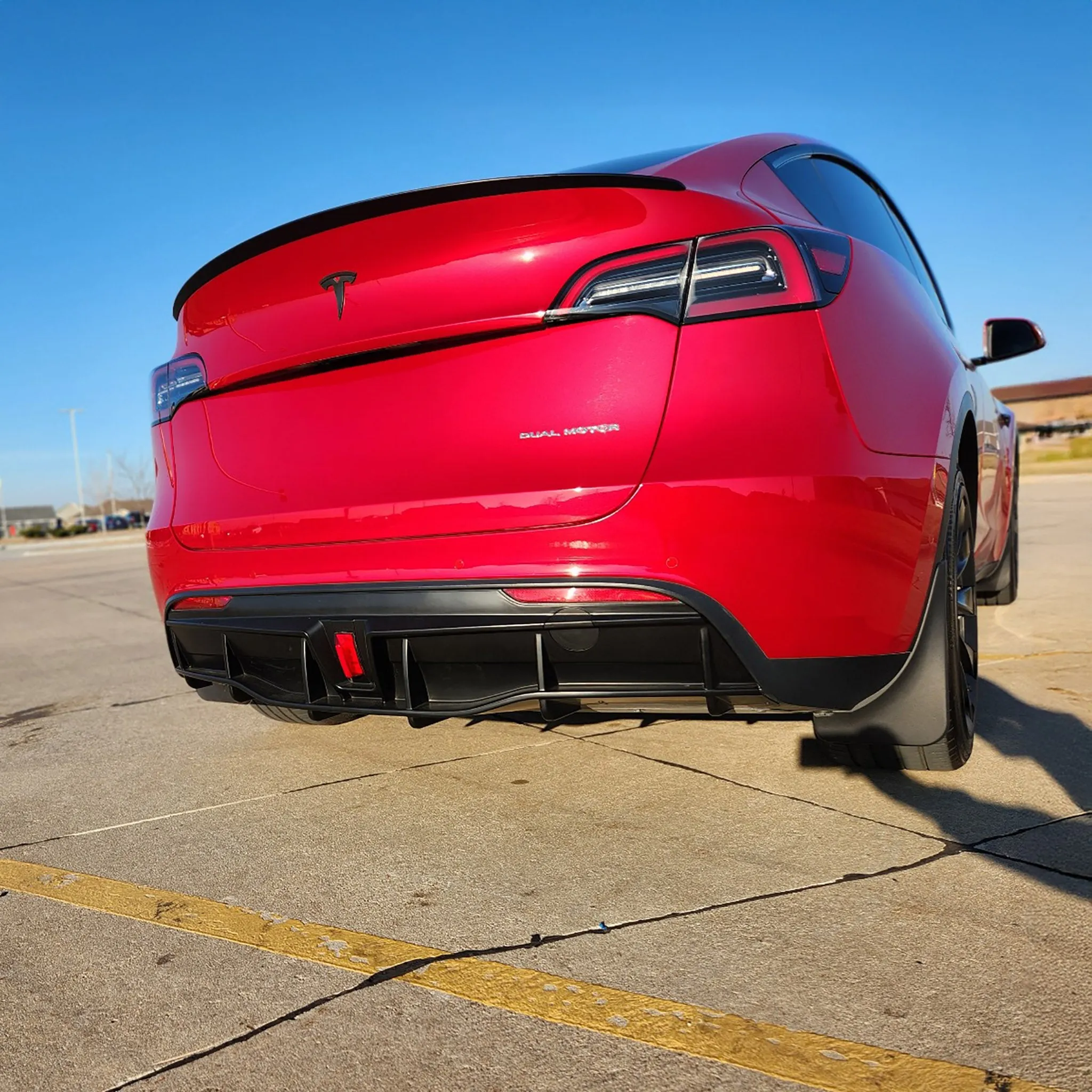 Tesla Model Y/3 Rear Diffuser Bumper Lip with LED Brake Light