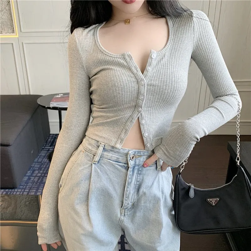 Trendy Fit Cozy O-neck Knitted Button-Up Long Sleeve Crop Top Sweaters