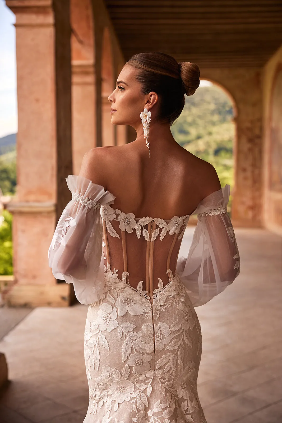 Wedding dress Lucrezia